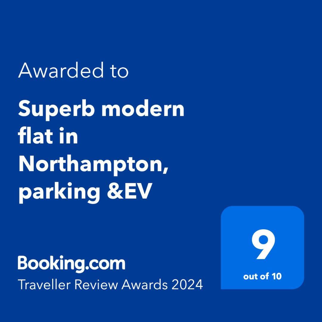 Superb Modern Flat In Northampton, Parking &Ev Apartment ภายนอก รูปภาพ